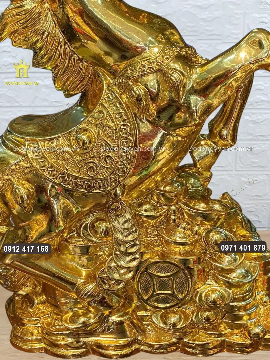 Gia chủ n&ecirc;n đặt sao cho đầu ngựa hướng ra ph&iacute;a b&ecirc;n ngo&agrave;i